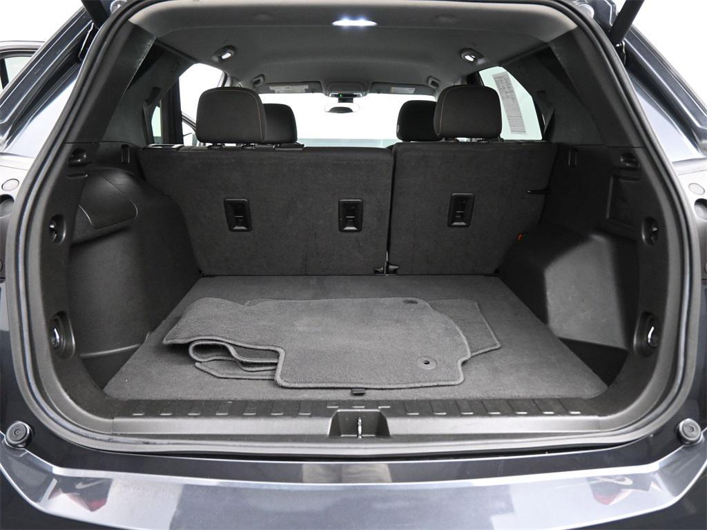 used 2022 Chevrolet Equinox car, priced at $21,000