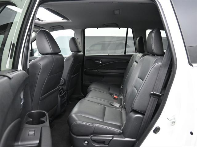 used 2022 Honda Pilot car, priced at $30,597