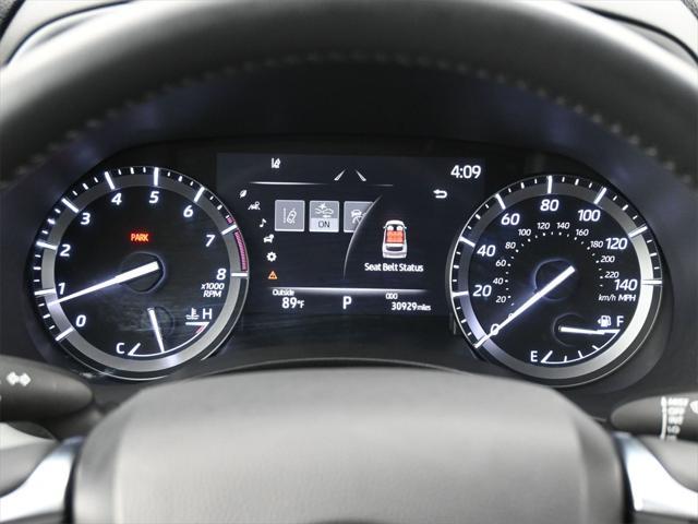 used 2021 Toyota Highlander car, priced at $35,250