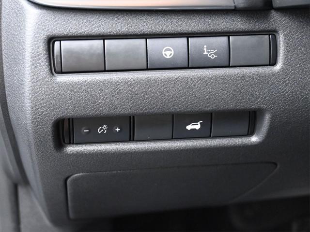 used 2022 Nissan Rogue car, priced at $27,500