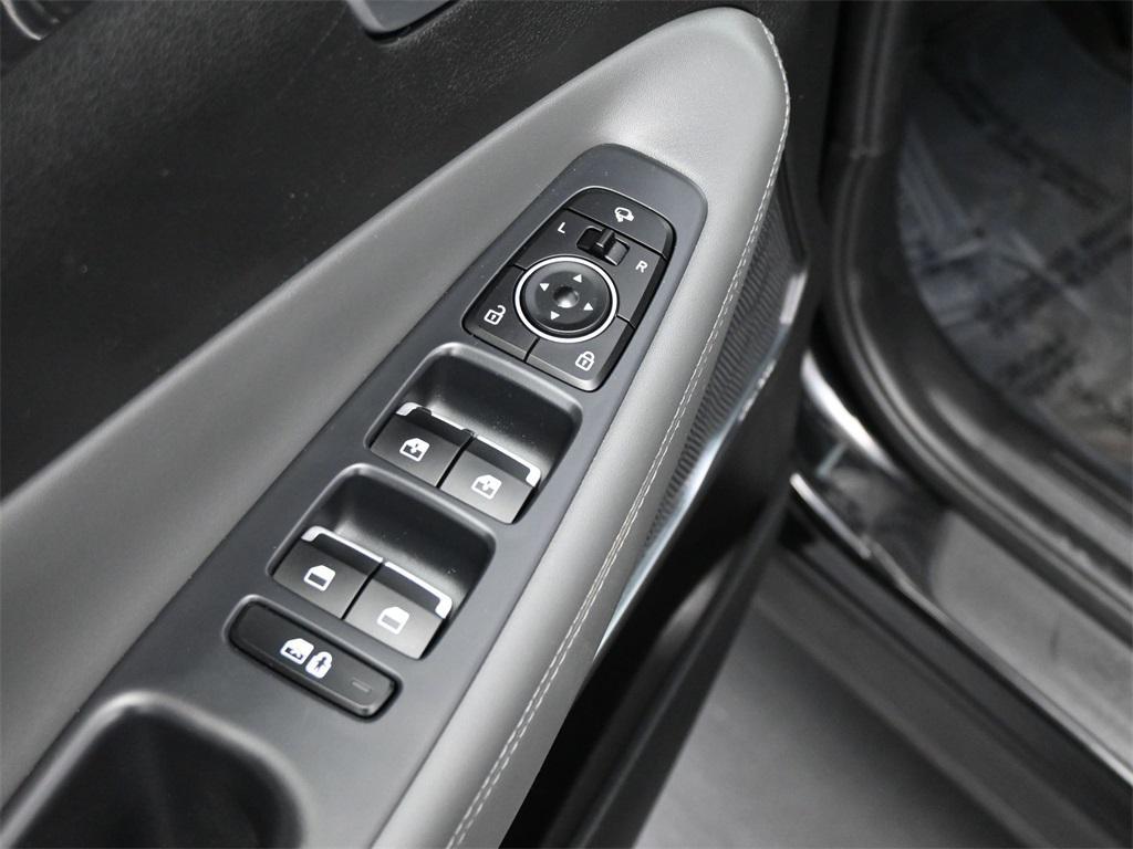 used 2023 Hyundai Santa Fe car, priced at $28,750