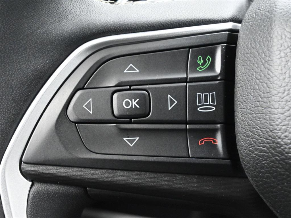 used 2023 Jeep Grand Cherokee car, priced at $34,250