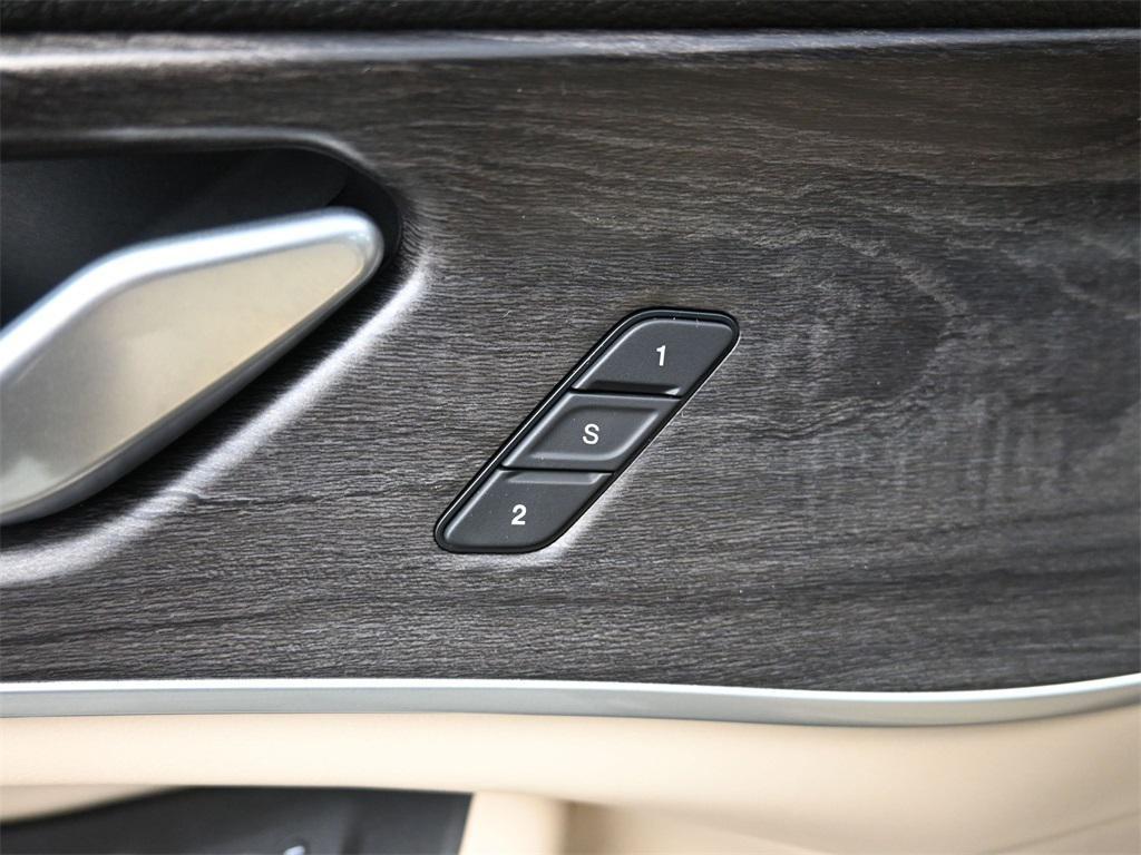 used 2023 Jeep Grand Cherokee car, priced at $33,000