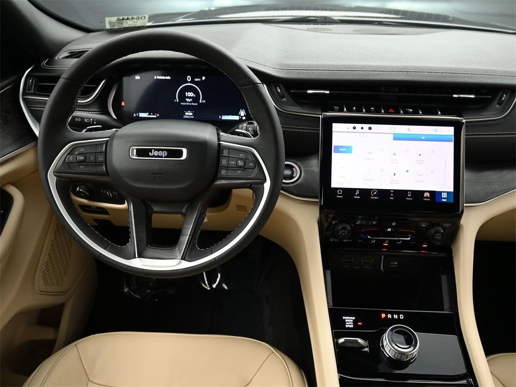 used 2023 Jeep Grand Cherokee car, priced at $33,000