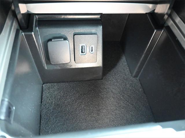 used 2023 Ford Explorer car, priced at $26,997
