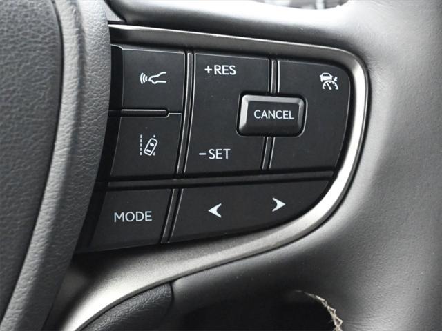 used 2022 Lexus UX 200 car, priced at $28,897