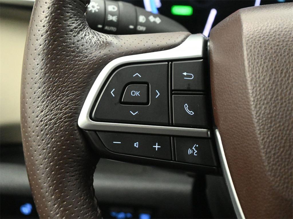 used 2022 Toyota Sienna car, priced at $44,500