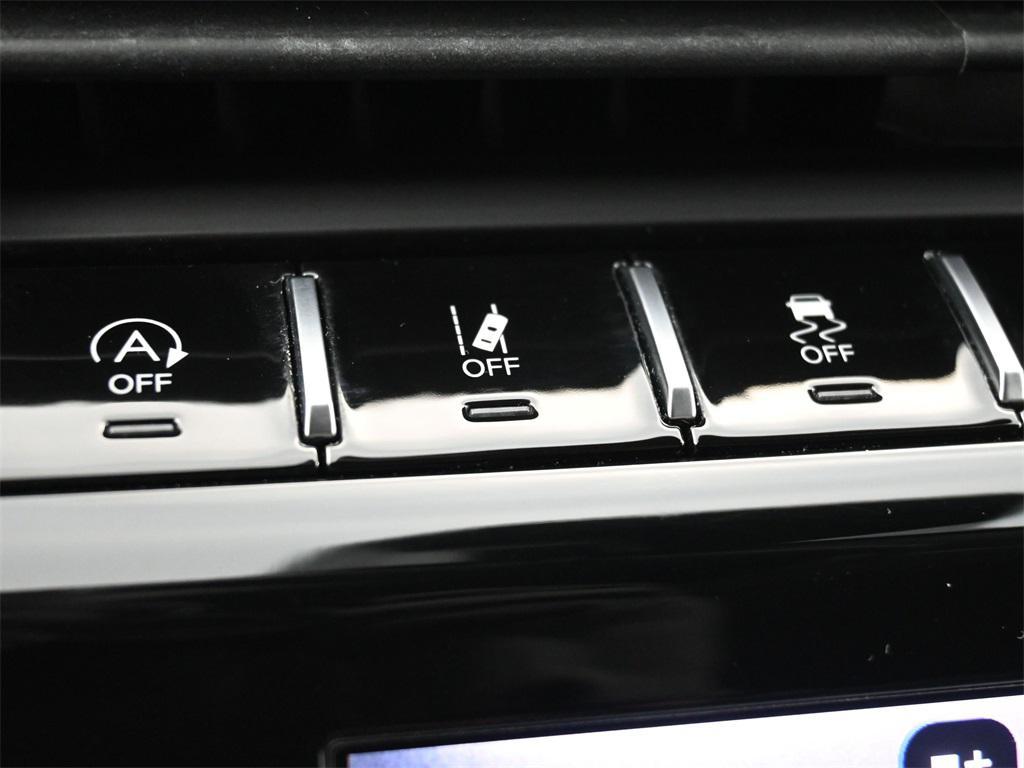 used 2022 Jeep Grand Cherokee car, priced at $31,500