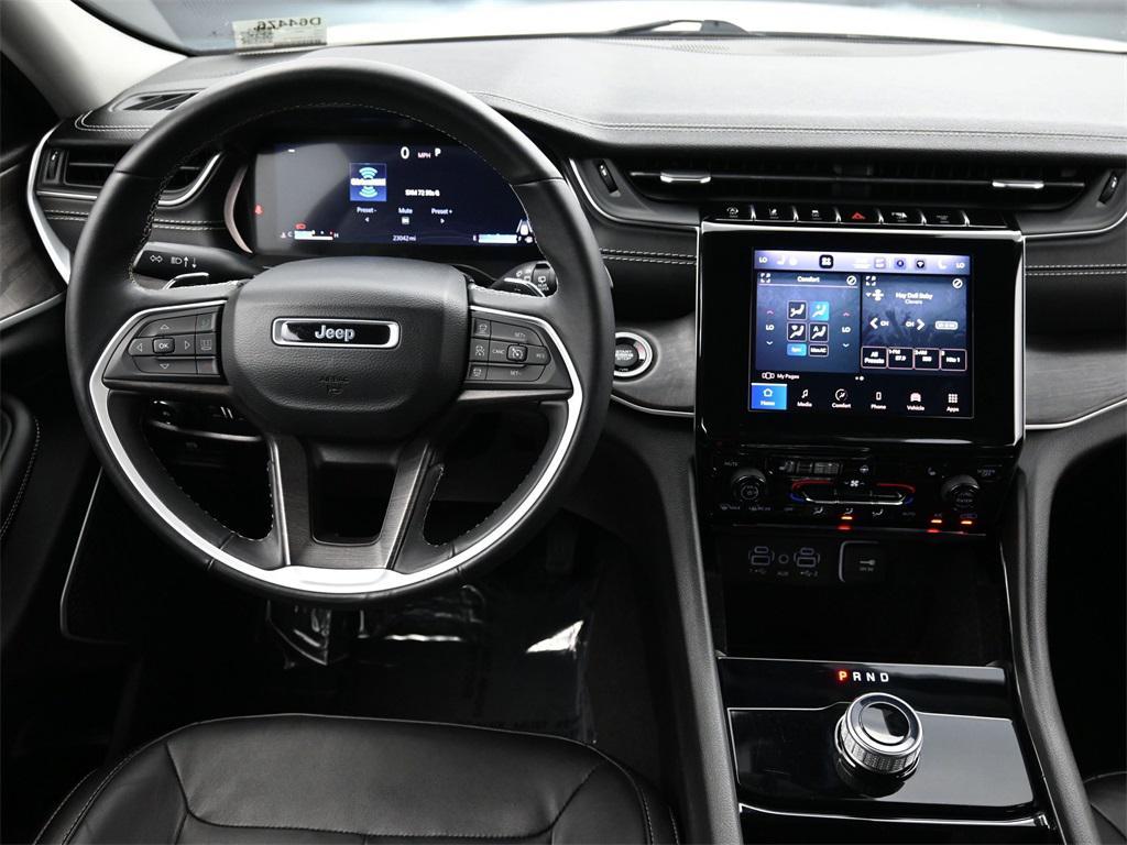 used 2022 Jeep Grand Cherokee car, priced at $31,500