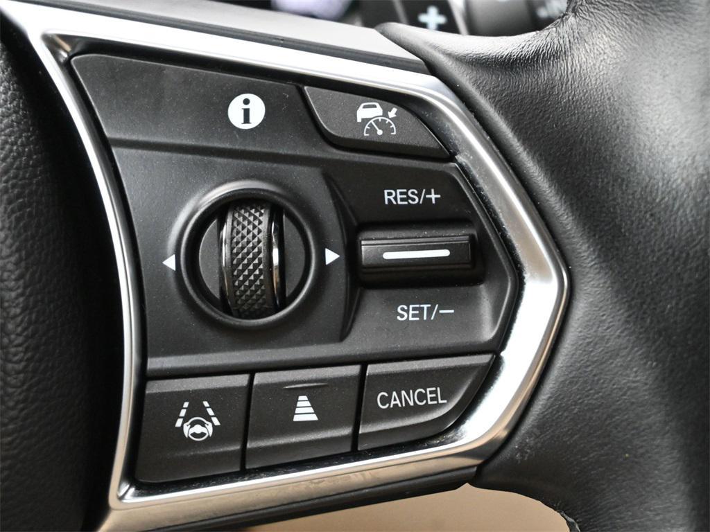 used 2023 Acura RDX car, priced at $33,250