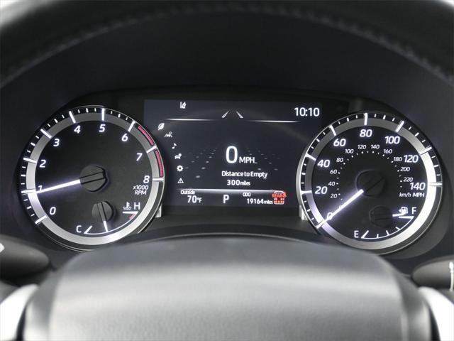 used 2024 Toyota Highlander car, priced at $43,500