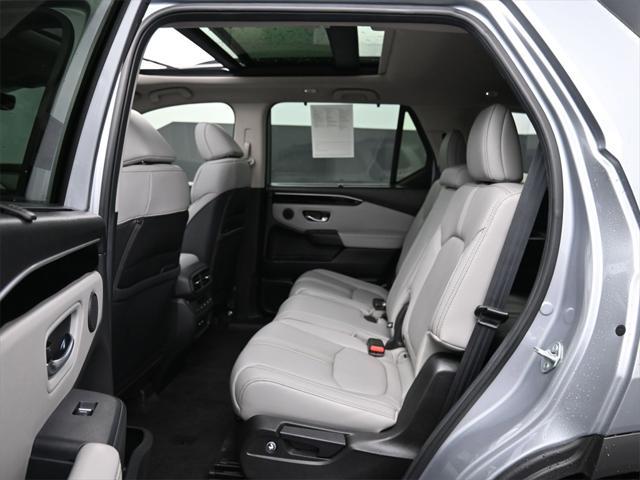 used 2024 Honda Pilot car, priced at $42,700