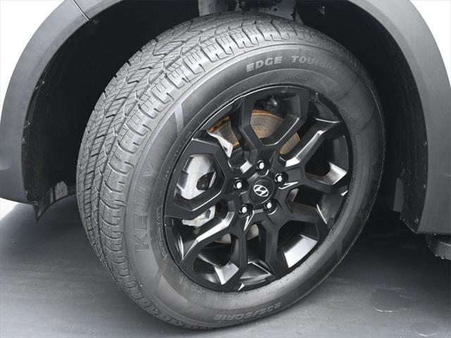 used 2022 Hyundai Santa Fe car, priced at $25,250