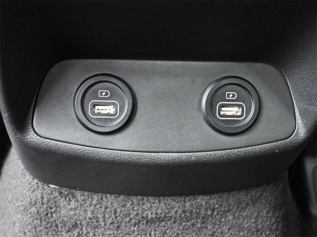 used 2022 Hyundai Santa Fe car, priced at $27,000