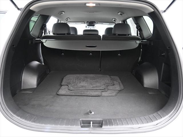 used 2022 Hyundai Santa Fe car, priced at $27,000