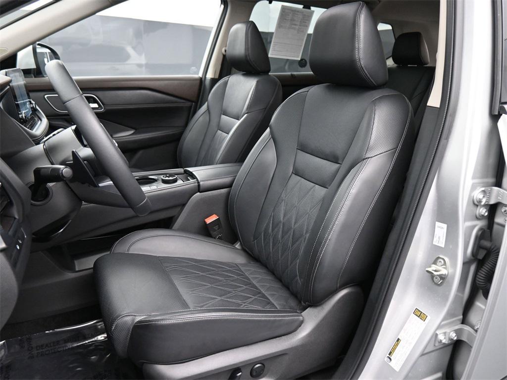 used 2023 Nissan Rogue car, priced at $28,500