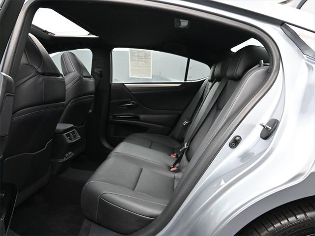 used 2022 Lexus ES 350 car, priced at $39,997