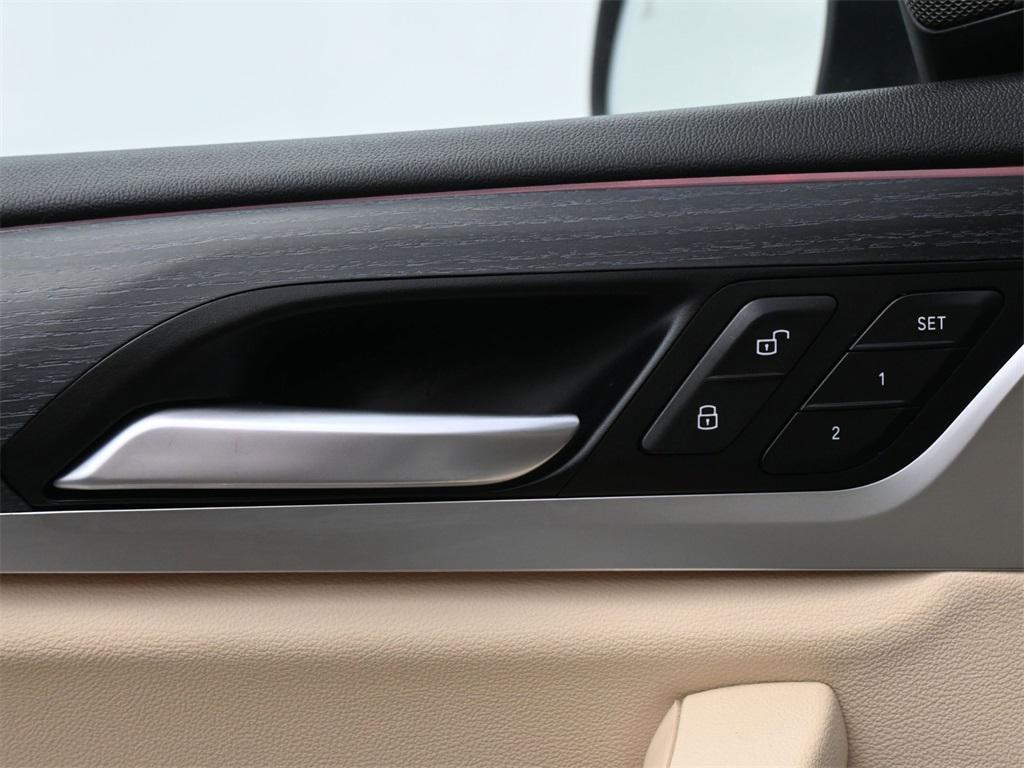 used 2024 BMW X3 car, priced at $40,250