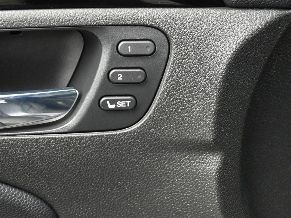 used 2022 Honda Pilot car, priced at $36,000