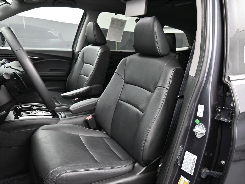 used 2022 Honda Pilot car, priced at $36,000