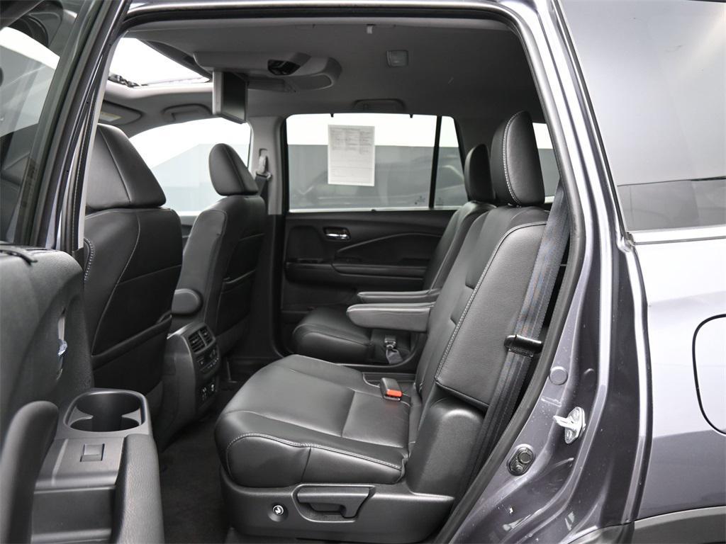 used 2022 Honda Pilot car, priced at $36,000