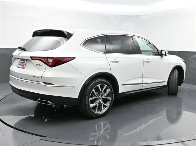 used 2022 Acura MDX car, priced at $39,674