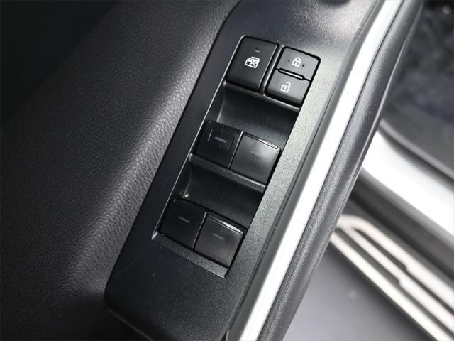 used 2022 Toyota Highlander car, priced at $35,500