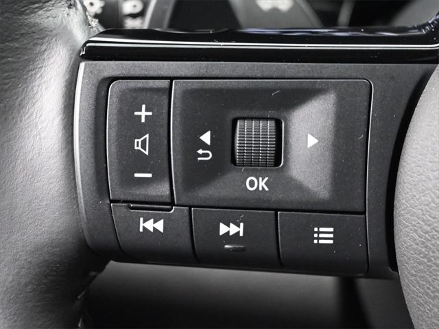 used 2024 Nissan Pathfinder car, priced at $40,997