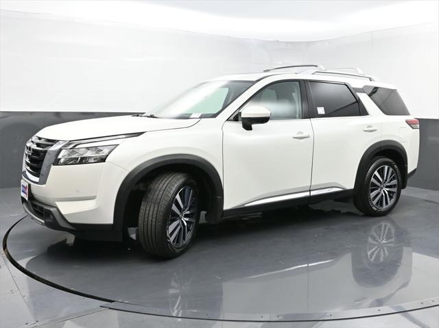 used 2022 Nissan Pathfinder car, priced at $36,997