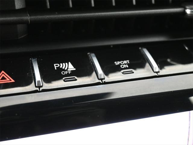 used 2023 Jeep Grand Cherokee car, priced at $28,500