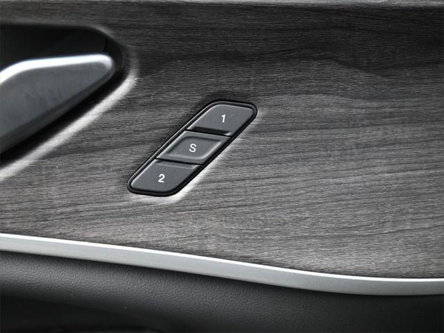 used 2023 Jeep Grand Cherokee car, priced at $28,500