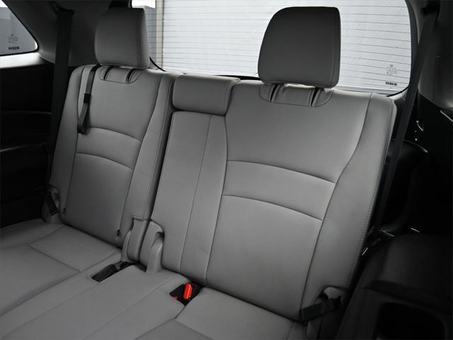 used 2022 Honda Pilot car, priced at $32,500