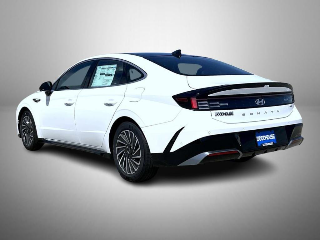 new 2025 Hyundai Sonata Hybrid car, priced at $35,309
