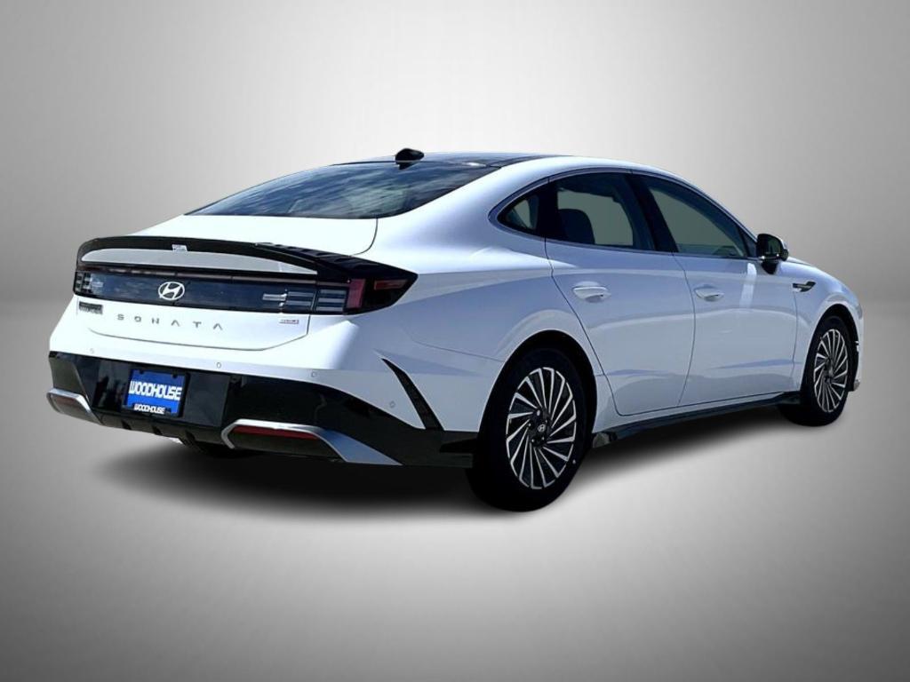 new 2025 Hyundai Sonata Hybrid car, priced at $35,309