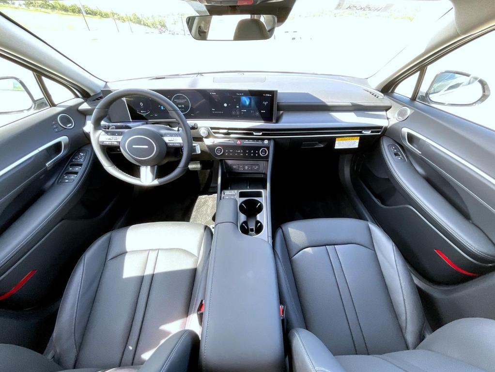 new 2025 Hyundai Sonata Hybrid car, priced at $38,309