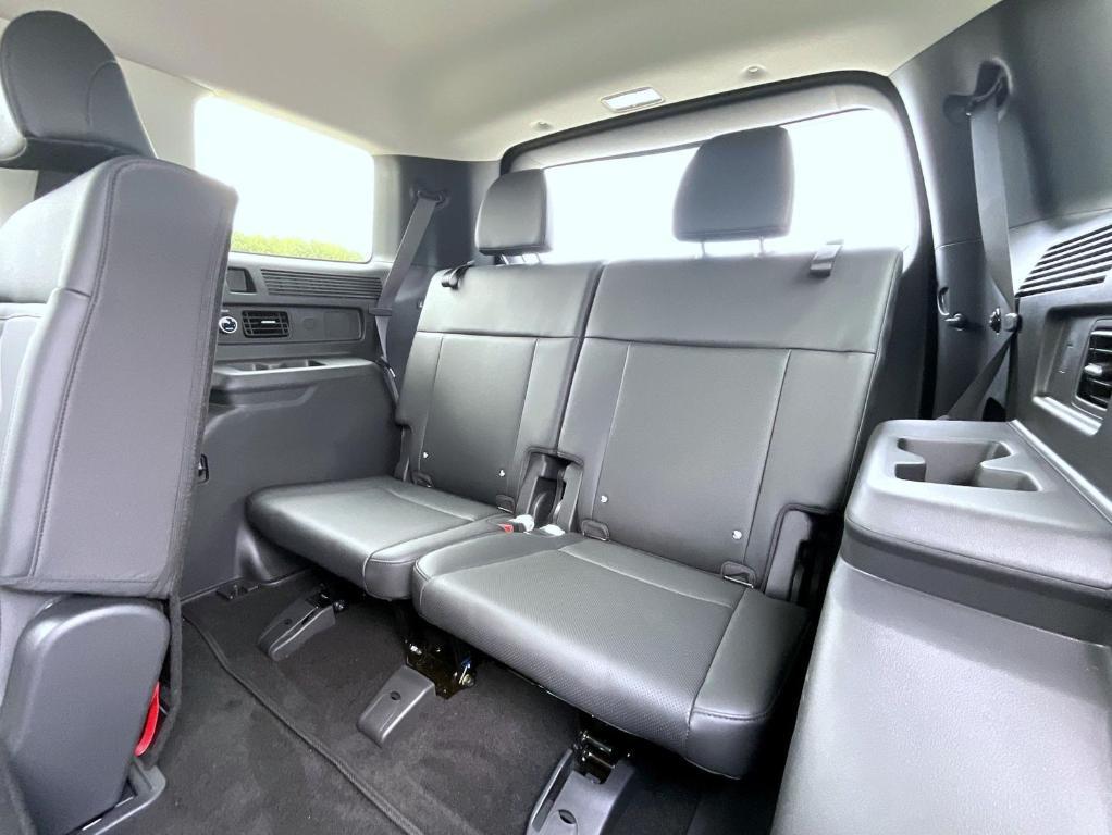 new 2025 Hyundai Santa Fe car, priced at $39,239
