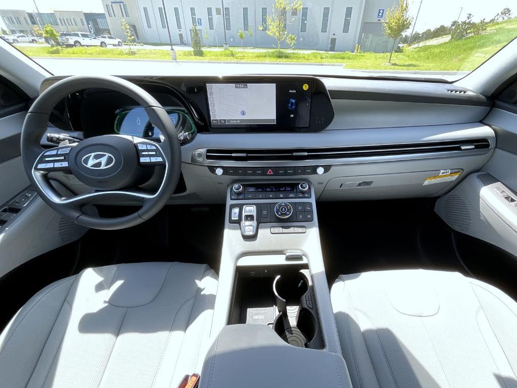 new 2025 Hyundai Palisade car, priced at $43,944