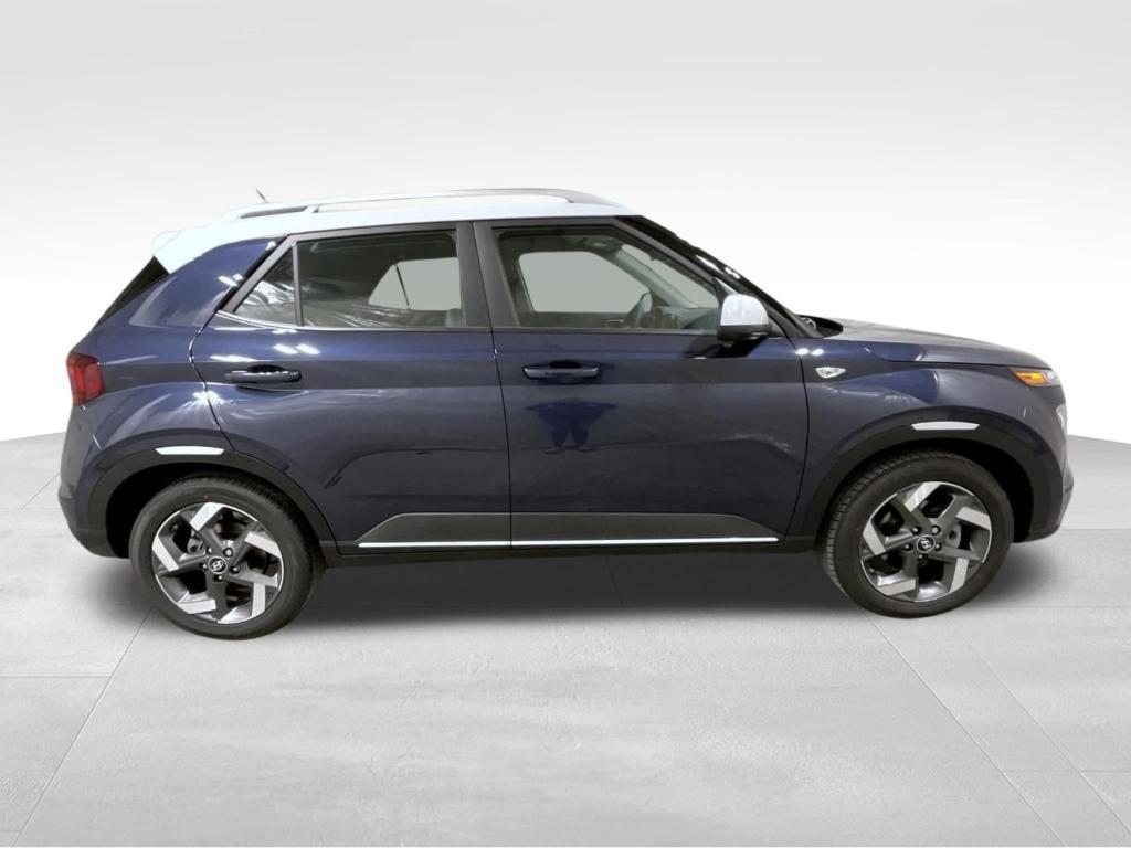 new 2025 Hyundai Venue car, priced at $24,774
