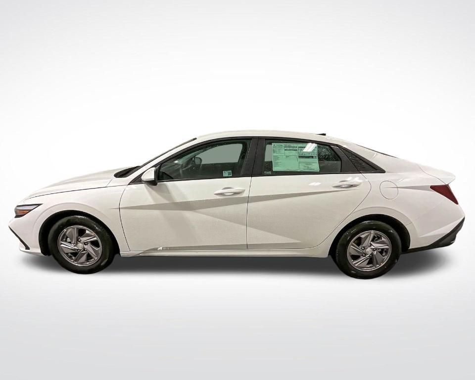 used 2025 Hyundai Elantra car, priced at $24,035