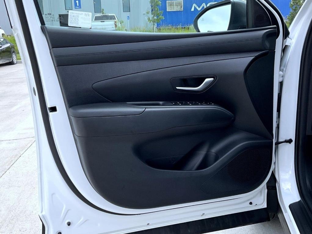 used 2025 Hyundai TUCSON Hybrid car, priced at $34,820