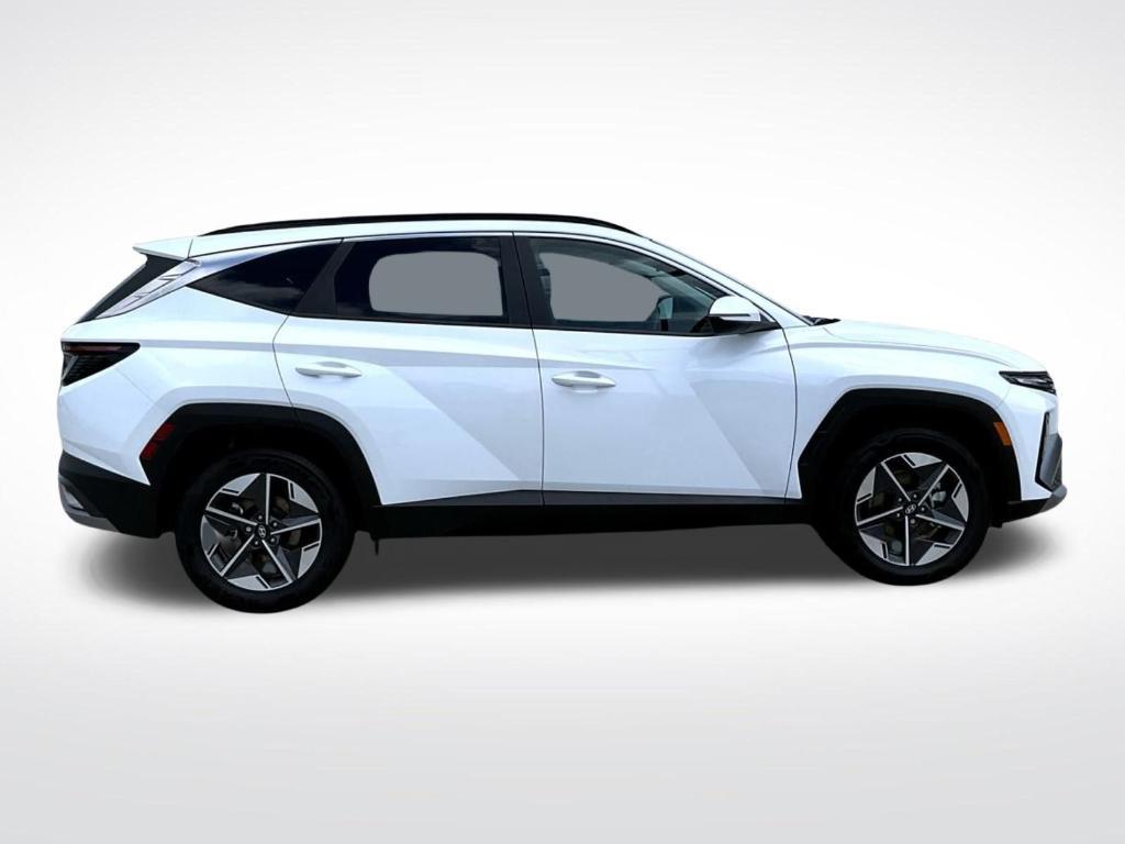 used 2025 Hyundai TUCSON Hybrid car, priced at $34,820