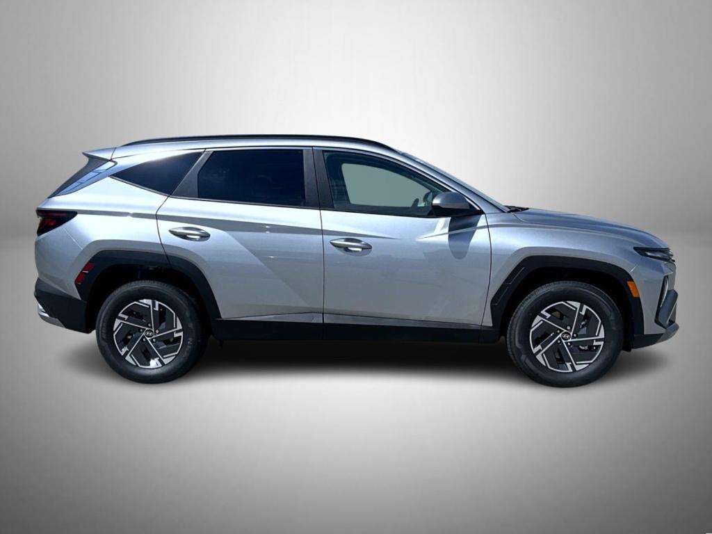 new 2025 Hyundai TUCSON Hybrid car, priced at $30,759