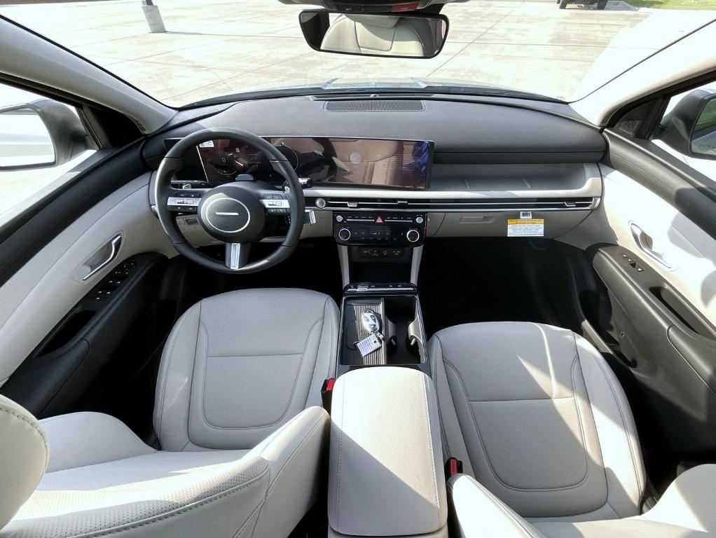 new 2025 Hyundai TUCSON Hybrid car, priced at $37,364