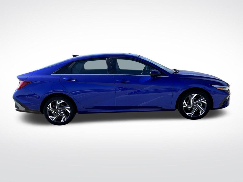 new 2025 Hyundai ELANTRA HEV car, priced at $30,529