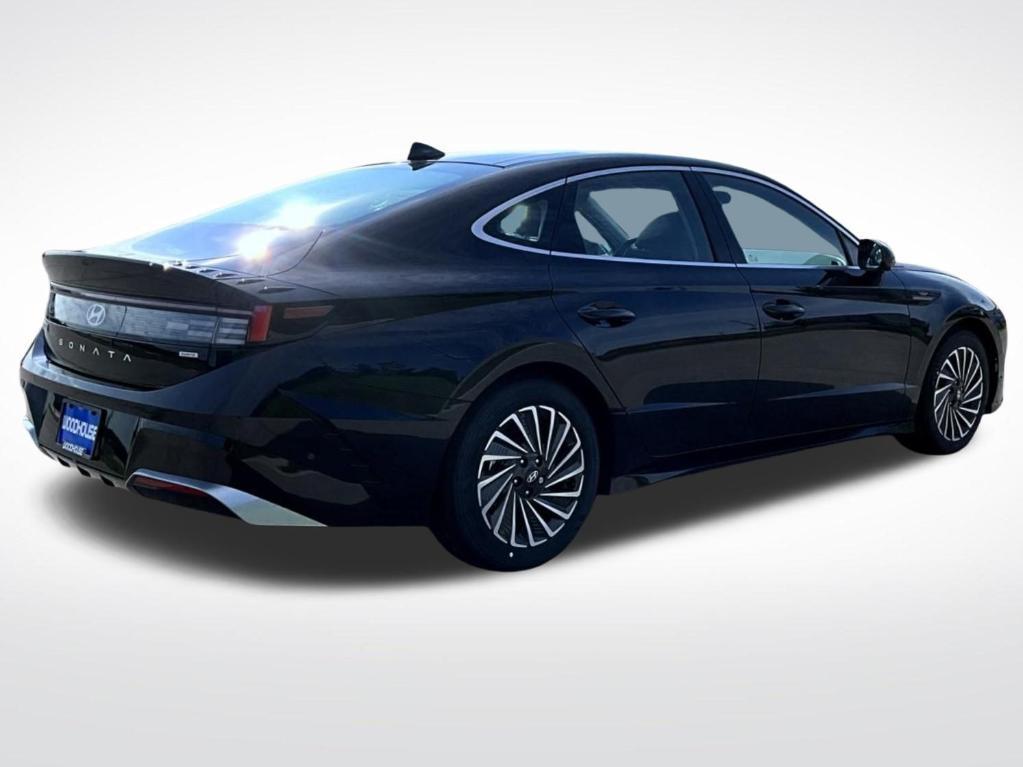 new 2025 Hyundai Sonata Hybrid car, priced at $37,784