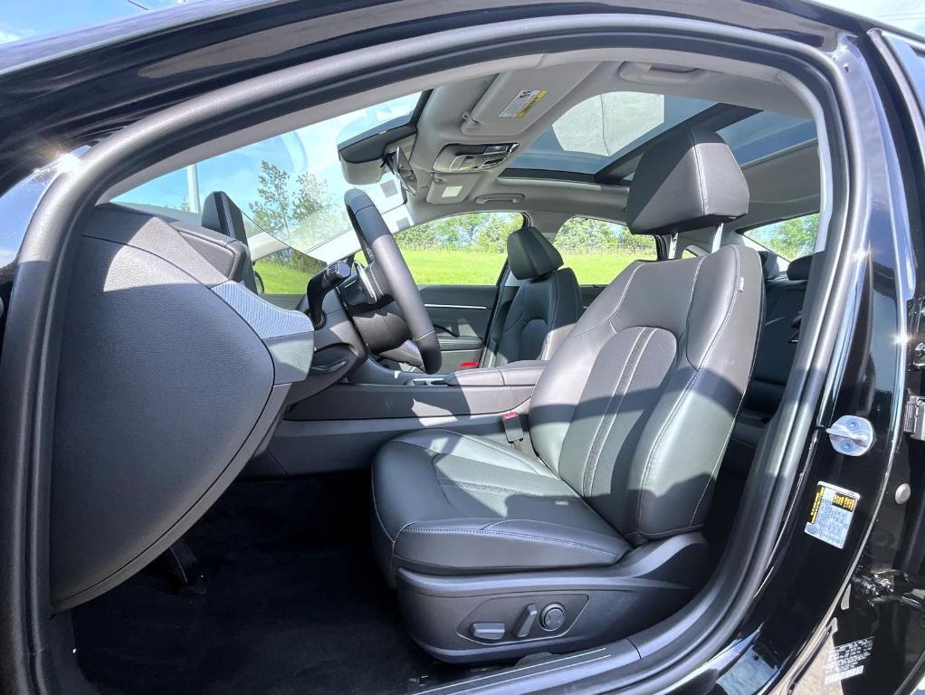 new 2025 Hyundai Sonata Hybrid car, priced at $37,784