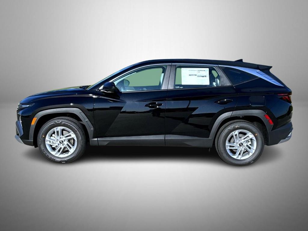 new 2025 Hyundai Tucson car, priced at $28,870