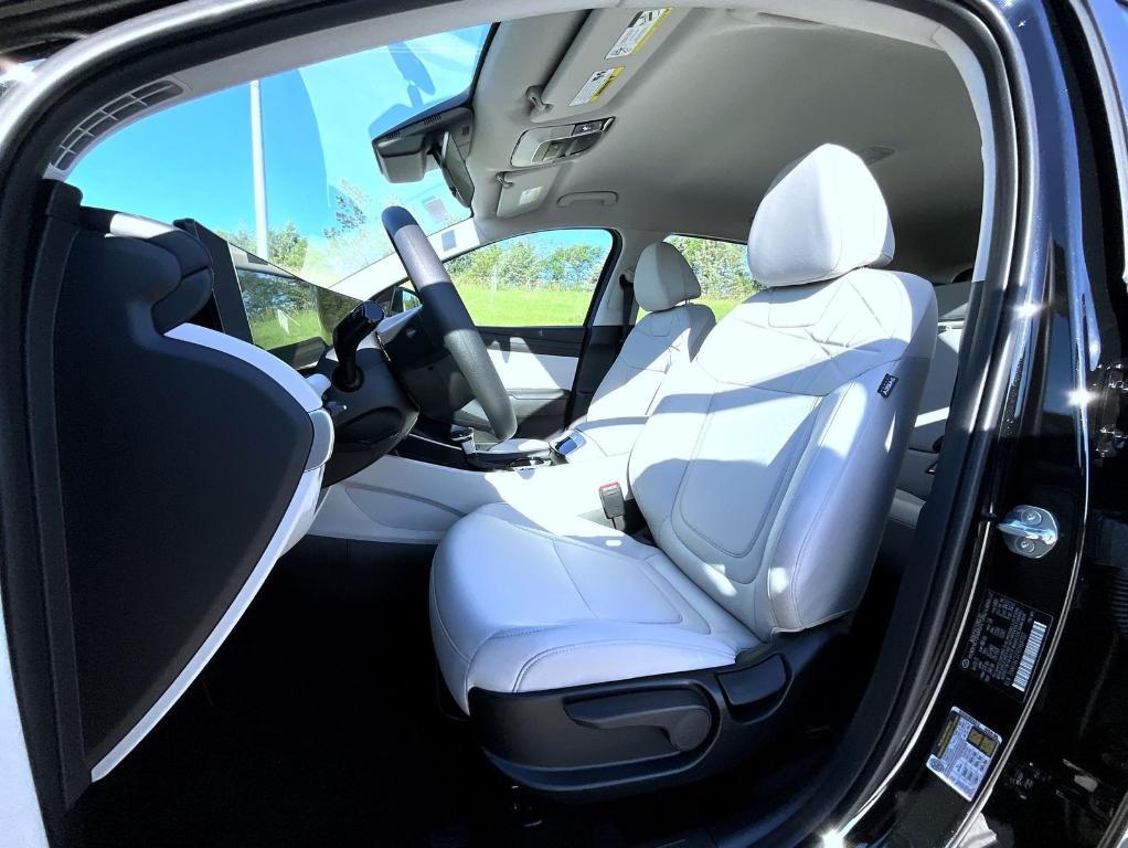 new 2025 Hyundai Tucson car, priced at $30,974