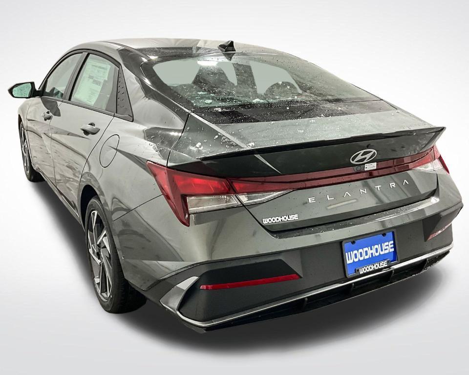 new 2025 Hyundai Elantra car, priced at $22,510