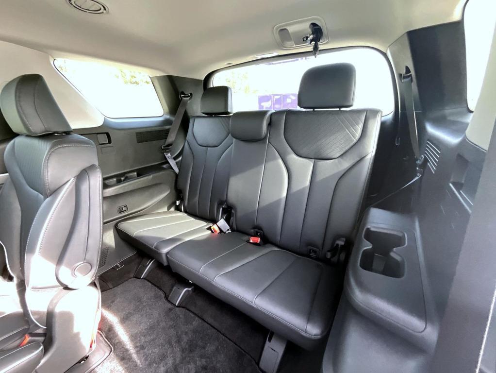 new 2025 Hyundai Palisade car, priced at $42,494